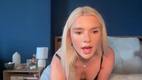 sabrina online show from 18, 9, 2025