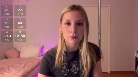 Snapshot of sabrinarose_x chatting on 9, 1, 2025 Sabrina Rose online show from 9, 1, 2025