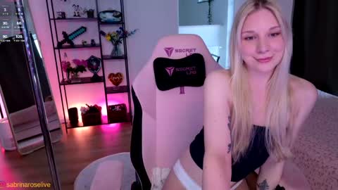Snapshot of sabrinarose_x chatting on 13, 5, 2026 Sabrina Rose online show from 13, 5, 2026
