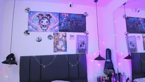 Snapshot of sabrinav_ chatting on 4, 4, 2026 Sabrina online show from 4, 4, 2026