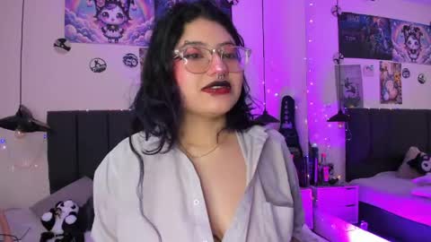 Sabrina  online show from 16, 4, 2026