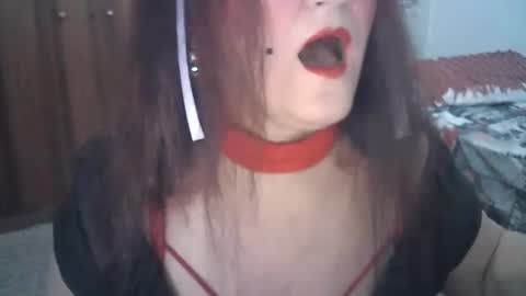 SabrinaXlovess online show from 25, 10, 2025