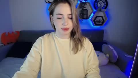 Sabrina Violet online show from 15, 12, 2024