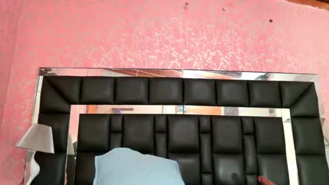 Sacha Malala  online show from 6, 11, 2025