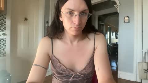 Snapshot of sadie_stars chatting on 9, 10, 2025 Sadie online show from 9, 10, 2025