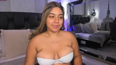 Snapshot of sadiefoster chatting on 19, 9, 2025 Sadie online show from 19, 9, 2025