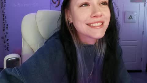 Sadie Renee  online show from 6, 11, 2025