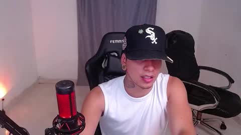 Snapshot of saenz_hotx chatting on 31, 1, 2025 saenz_hotx online show from 31, 1, 2025