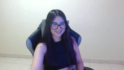 Snapshot of sahaliefox_ chatting on 13, 10, 2025 Sahaliefox online show from 13, 10, 2025