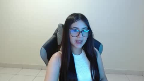 Snapshot of sahaliefox_ chatting on 29, 10, 2025 Sahaliefox online show from 29, 10, 2025