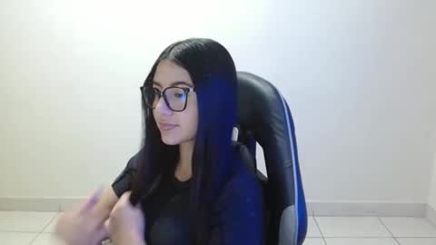 Snapshot of sahaliefox_ chatting on 16, 4, 2026 Sahaliefox online show from 16, 4, 2026