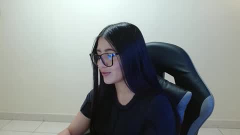Snapshot of sahaliefox_ chatting on 28, 4, 2026 Sahaliefox online show from 28, 4, 2026