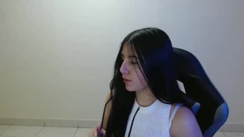Snapshot of sahaliefox_ chatting on 28, 5, 2026 Sahaliefox online show from 28, 5, 2026