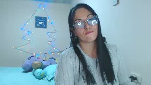 Snapshot of sahotlove1 chatting on 17, 12, 2024 Karina online show from 17, 12, 2024