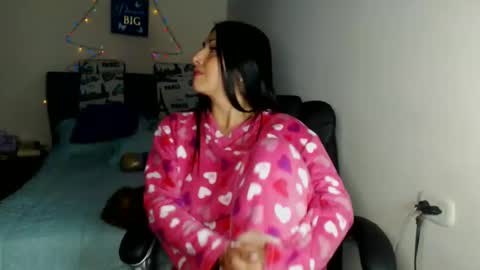 Snapshot of sahotlove1 chatting on 31, 12, 2024 Karina online show from 31, 12, 2024