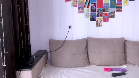 Sofia online show from 12, 2, 2025