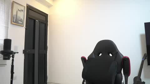 saimon  online show from 30, 4, 2026