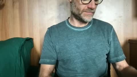 saint009 online show from 4, 6, 2026