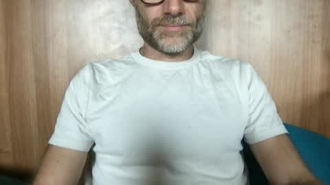 Snapshot of saint009 chatting on 10, 7, 2026 saint009 online show from 10, 7, 2026