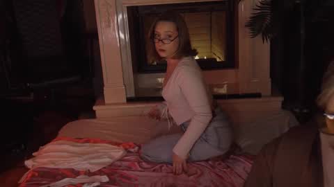 Snapshot of saint__vicious chatting on 27, 2, 2025 saint__vicious online show from 27, 2, 2025