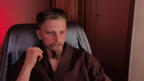 Snapshot of saint__vicious chatting on 12, 3, 2025 saint__vicious online show from 12, 3, 2025