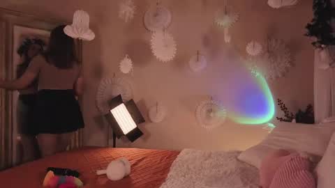 Snapshot of saint__vicious chatting on 27, 11, 2025 saint__vicious online show from 27, 11, 2025