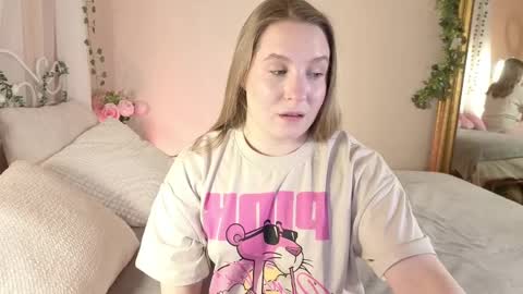 Snapshot of saint__vicious chatting on 2, 4, 2026 saint__vicious online show from 2, 4, 2026