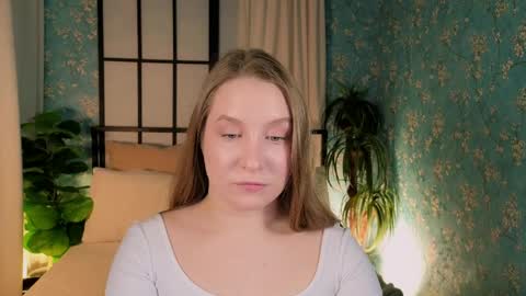 Snapshot of saint__vicious chatting on 4, 4, 2026 saint__vicious online show from 4, 4, 2026