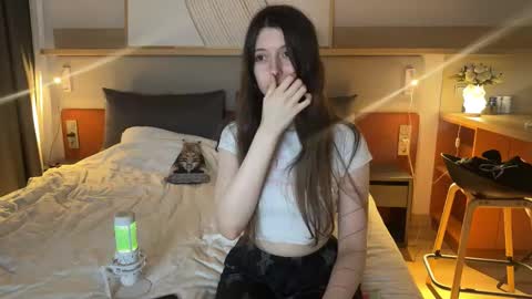 Alice online show from 22, 12, 2025