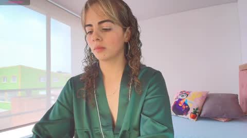 Snapshot of sairy_ chatting on 8, 3, 2025 sairy_ online show from 8, 3, 2025