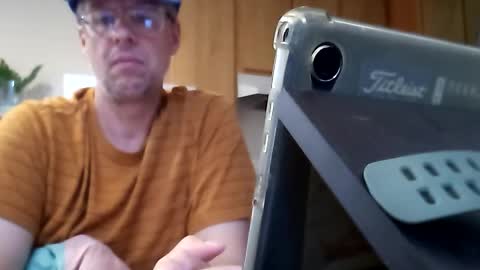 Snapshot of salis1981 chatting on 1, 11, 2025 salis1981 online show from 1, 11, 2025