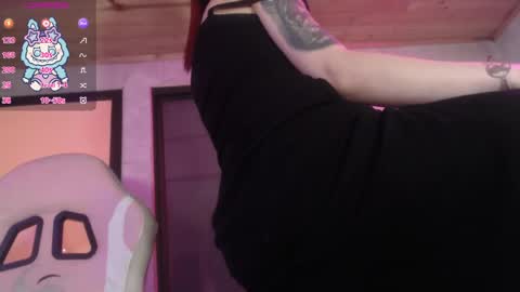 Snapshot of sally23_ chatting on 1, 5, 2026 salloy online show from 1, 5, 2026
