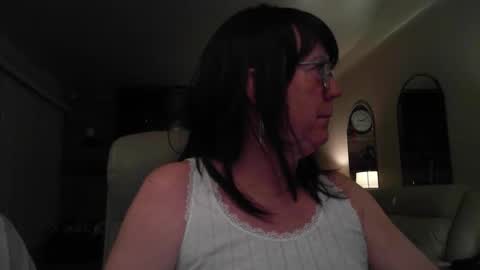 sally______ online show from 25, 5, 2026