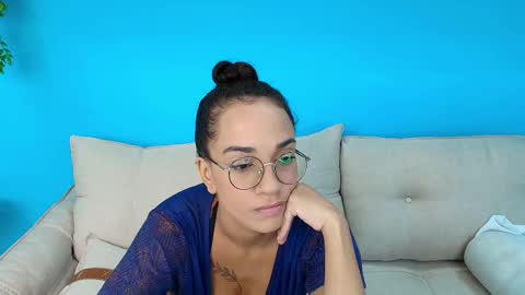 Snapshot of sally_diaz chatting on 23, 3, 2026 Sally online show from 23, 3, 2026