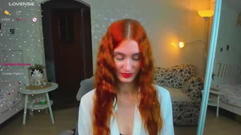 Snapshot of sallybiscuit chatting on 6, 11, 2025 Sally online show from 6, 11, 2025