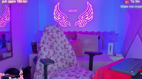 Snapshot of sallybrown_ chatting on 22, 2, 2026 miss Sally online every night from 1am to 8am Colombia time online show from 22, 2, 2026