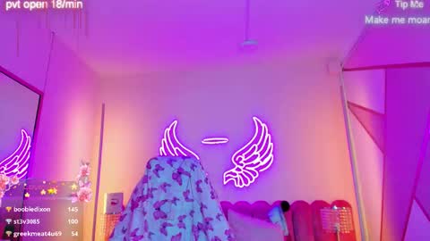 Snapshot of sallybrown_ chatting on 26, 3, 2026 miss Sally online every night from 1am to 8am Colombia time online show from 26, 3, 2026