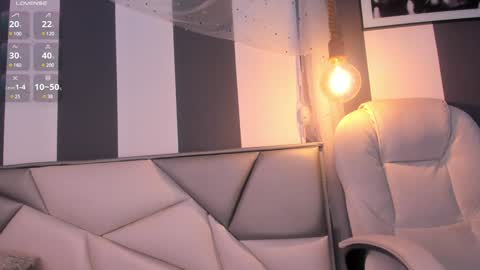 Snapshot of salome__evans chatting on 19, 1, 2025 salome__evans online show from 19, 1, 2025