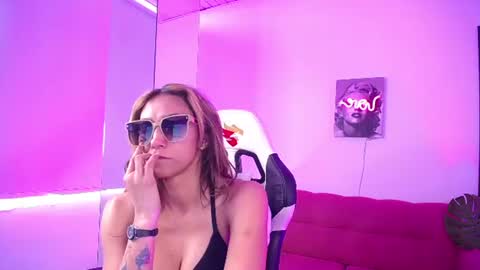 Snapshot of salome_drasin chatting on 17, 7, 2026 salome_drasin online show from 17, 7, 2026
