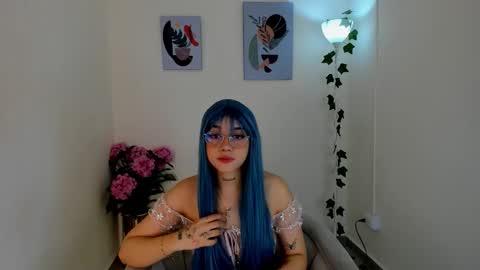 Salome velour online show from 15, 1, 2026