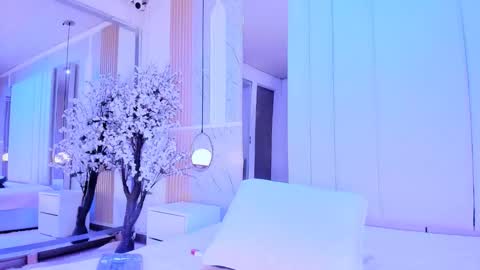 Snapshot of salomebenz_01 chatting on 12, 2, 2026 Salome benz online show from 12, 2, 2026