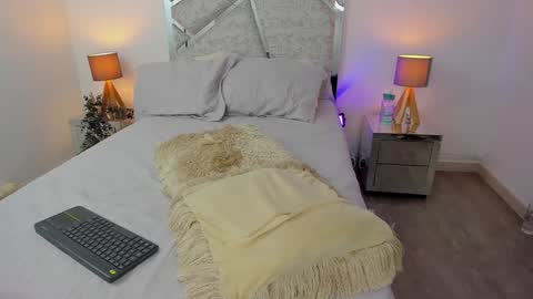 salomedyla online show from 17, 12, 2024