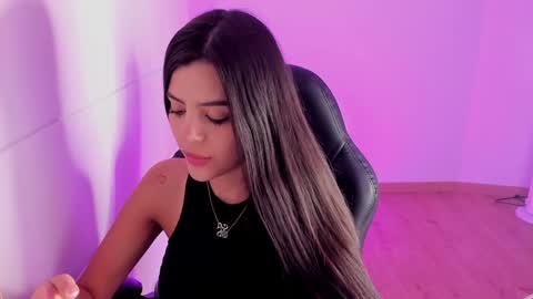 Snapshot of salomee_11 chatting on 7, 12, 2024 salo online show from 7, 12, 2024