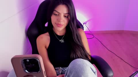 Snapshot of salomee_11 chatting on 7, 12, 2024 salo online show from 7, 12, 2024