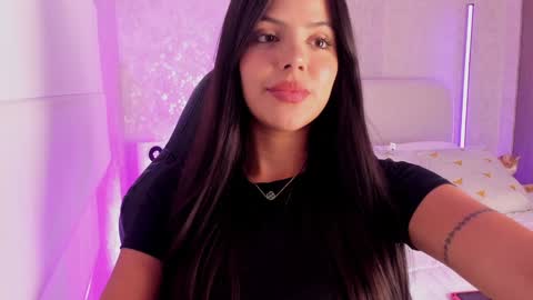 Snapshot of salomee_11 chatting on 2, 2, 2025 salo online show from 2, 2, 2025