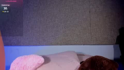 Snapshot of salomeferreira_ chatting on 10, 11, 2025 Salome Ferreira online show from 10, 11, 2025