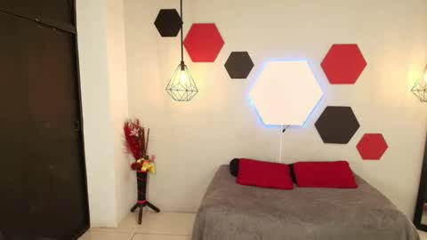 martina online show from 9, 3, 2025