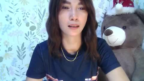 Snapshot of saltwatermuse chatting on 18, 12, 2025 Ask me online show from 18, 12, 2025