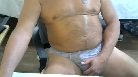 Snapshot of saltydogg chatting on 13, 7, 2026 Saltyy online show from 13, 7, 2026