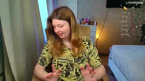 Snapshot of salut_love chatting on 27, 9, 2025 Ruby online show from 27, 9, 2025